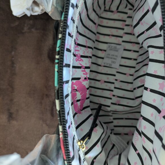 Luv Betsy Red Floral LBDARCIE Satchel by Betsy Johnson - NWT - Picture 9 of 13